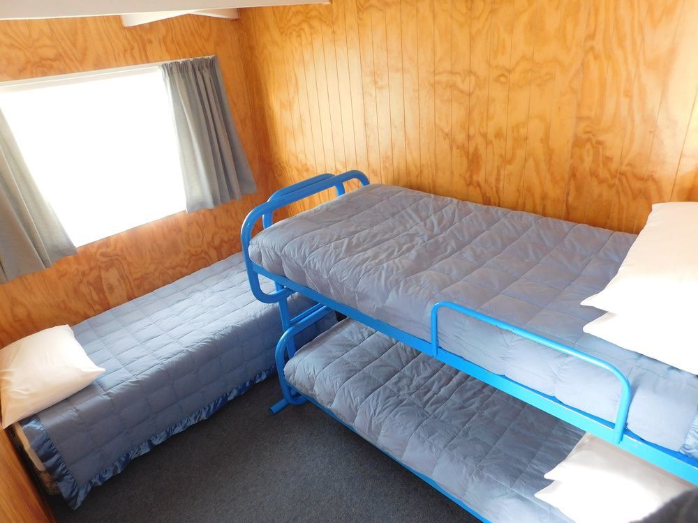 Motutere Bay Top 10 Holiday Park Turangi Exterior photo