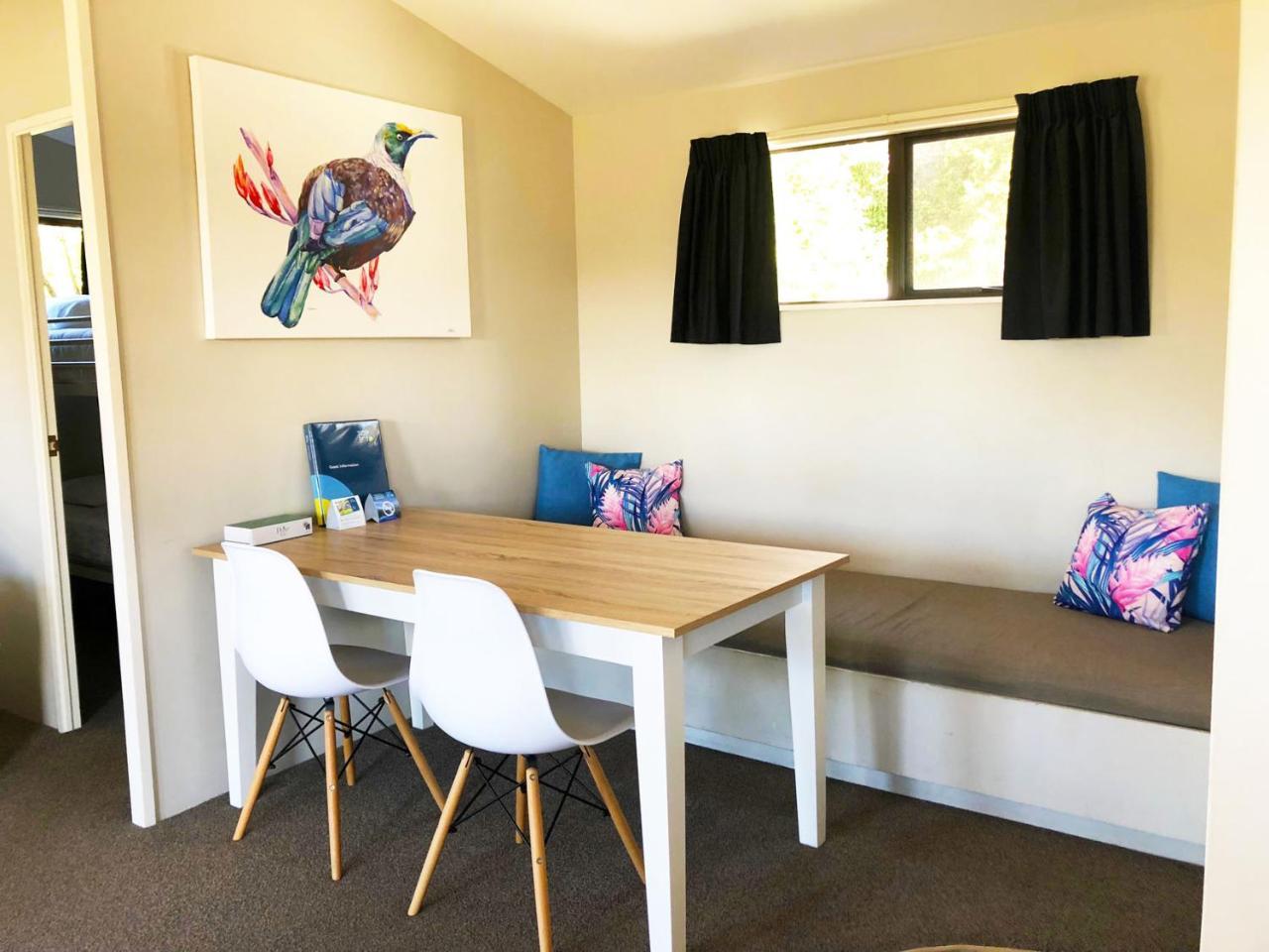 Motutere Bay Top 10 Holiday Park Turangi Exterior photo